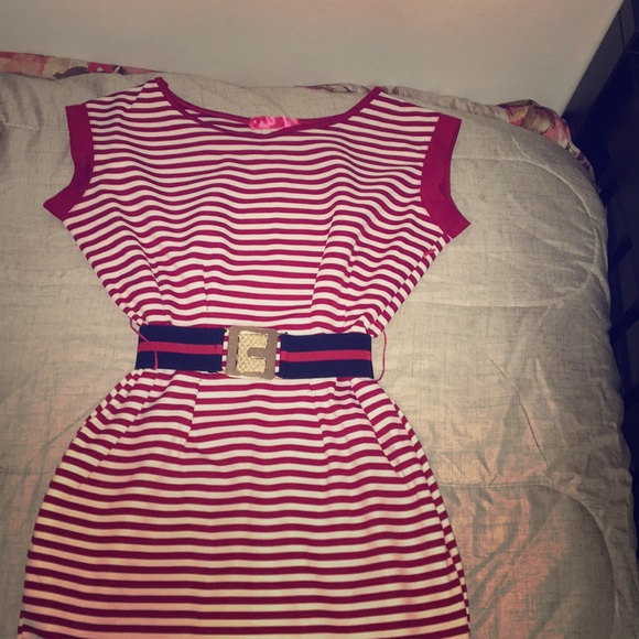 Short on the body mini dress - Picture 1 of 4